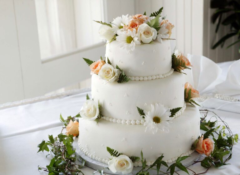 Wedding Cakes — Gallo's Bakery