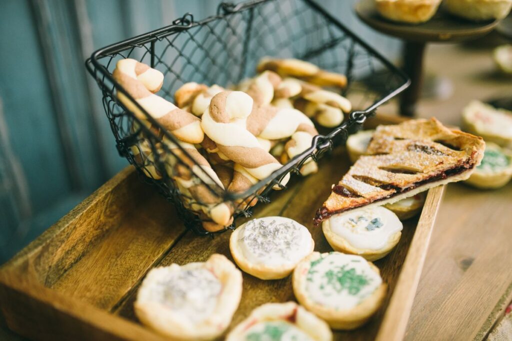Wholesale Pastry Tray